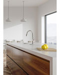 Imagen de Grifería de Cocina Monocomando de mesada Eon Curvo Extensible Satinado